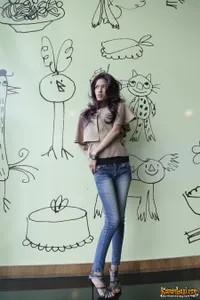 Foto Friska Mahadewi