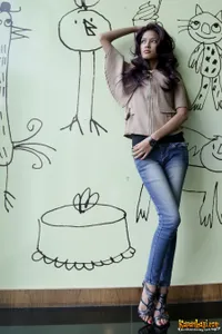 Foto Friska Mahadewi