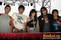 Foto Galaksi Band