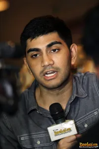 Foto Gandhi Fernando