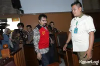 Foto Gatot Brajamusti