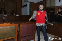 Foto Gatot Brajamusti