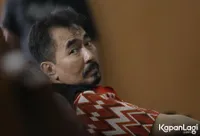 Foto Gatot Brajamusti