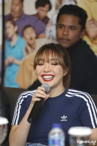 Foto Gisella Anastasia