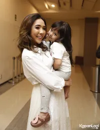 Foto Gisella Anastasia