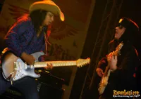 Foto Gugun Blues Shelter