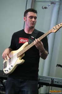 Foto Gugun Blues Shelter