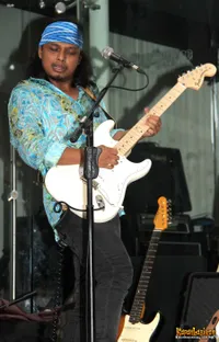 Foto Gugun Blues Shelter