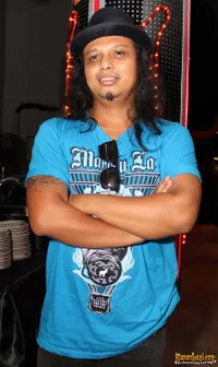 Foto Gugun Blues Shelter