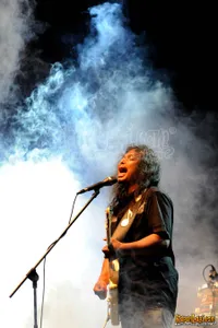 Foto Gugun Blues Shelter