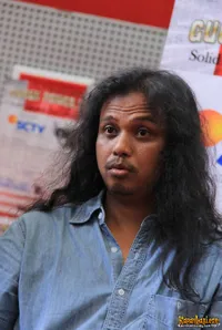 Foto Gugun Blues Shelter