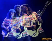 Foto Gugun Blues Shelter