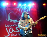 Foto Gugun Blues Shelter