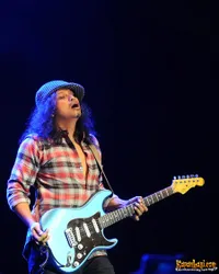 Foto Gugun Blues Shelter