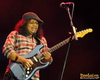 Foto Gugun Blues Shelter