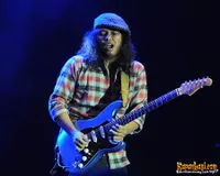 Foto Gugun Blues Shelter