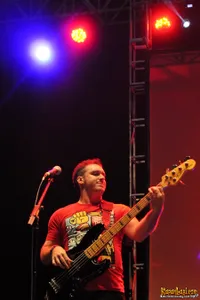 Foto Gugun Blues Shelter