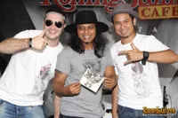 Foto Gugun Blues Shelter