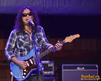 Foto Gugun Blues Shelter