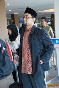 Foto Habiburrahman El Shirazy