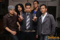 Foto Hati Band