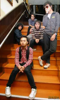 Foto Hello Band