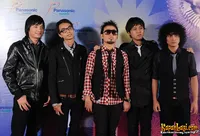 Foto Hello Band