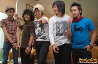 Foto Hello Band