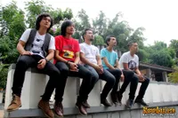Foto Hello Band