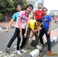 Foto Hello Band