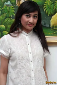 Foto Helmalia Putri
