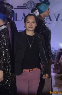 Foto Hengki Kawilarang