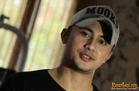 Foto Hengky Kurniawan