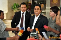 Foto Henry Yosodiningrat