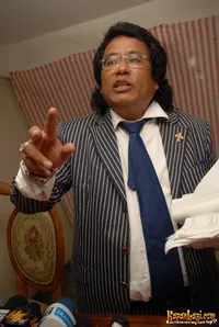 Foto Hotman Paris Hutapea