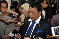 Foto Hotman Paris Hutapea