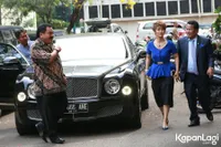 Foto Hotman Paris Hutapea