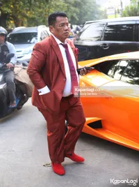 Foto Hotman Paris Hutapea