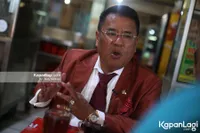 Foto Hotman Paris Hutapea