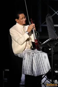 Foto Idris Sardi
