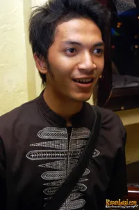 Foto Ihsan Tarore