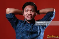 Foto Ihsan Tarore