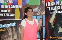 Foto Ikke Nurjanah