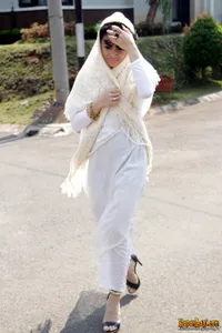 Foto Indah Dewi Pertiwi