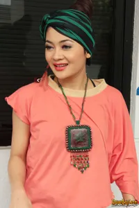 Foto Indah Dewi Pertiwi