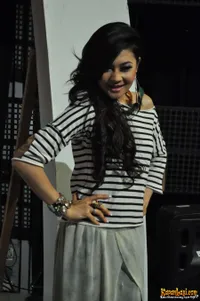 Foto Indah Dewi Pertiwi