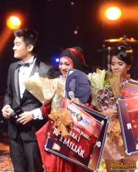 Foto Indah Nevertari