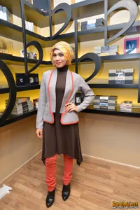 Foto Indah Nevertari