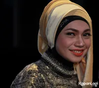 Foto Indah Nevertari