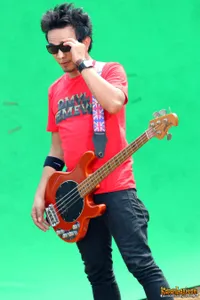 Foto Indra The Titans